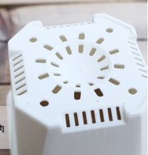 Load image into Gallery viewer, 30 pcs x Extra Thick 7cm x 7cm White Plastic Garden Nursery Pots