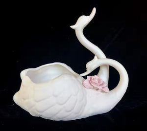 Ceramic White Swan Pot